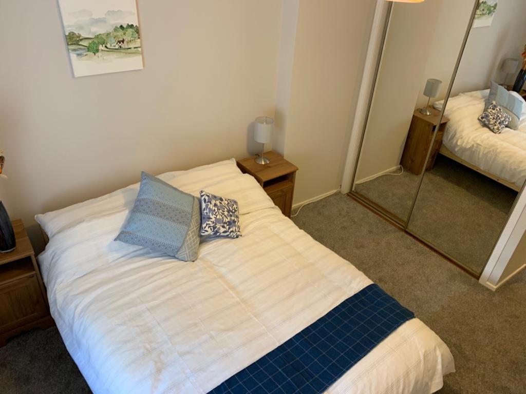 Lovely Ground Floor Apartment In Great Location At The Shore, Edinburgh Exterior photo